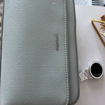 Calvin Klein Çanta Renk Değişikliği Ve Müşteri Memnuniyetsizliği