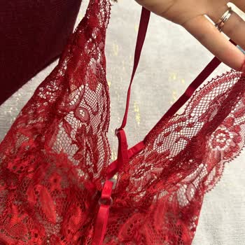 Feminique Siparişinde Beklentilerin Altında Deneyim: Yanıtsız Kalan Müşteri Şikayeti