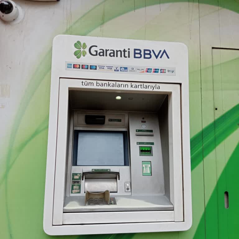 ATM'de Yutulan Para: Acil Çözüm Bekliyoruz