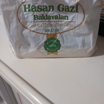 Küflü Baklava Ve Kötü Hizmet Deneyimi