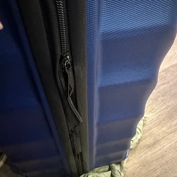 Seyahat Esnasında Myvalice Valiz Hayal Kırıklığına Uğrattı