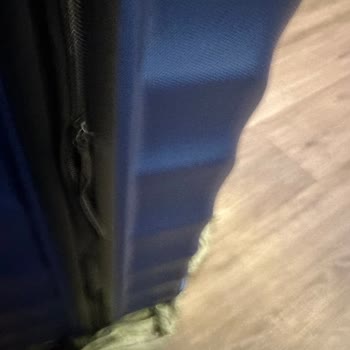 Seyahat Esnasında Myvalice Valiz Hayal Kırıklığına Uğrattı