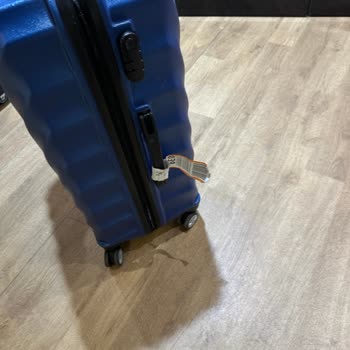 Seyahat Esnasında Myvalice Valiz Hayal Kırıklığına Uğrattı