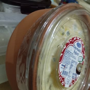 BİM Dost Markalı Yoğurt Bozulması Ve İade Sorunu