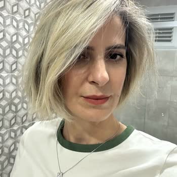 Hayal Kırıklığı Yaratan Kuaför Deneyimi: Beklentilerin Altında Kalan Sonuç Ve Yüksek Fiyat