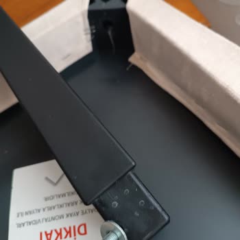 Modalife Sandalyeler Kırılıyor, Servis Yanıt Vermiyor