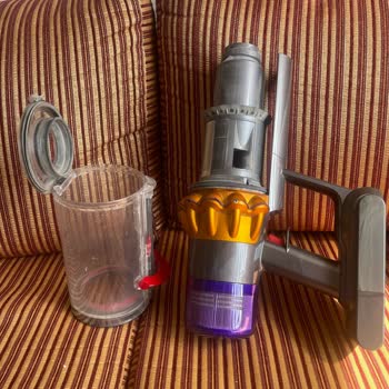 Dyson V15 Gövde Çatlağı Ve Garanti Sorunu
