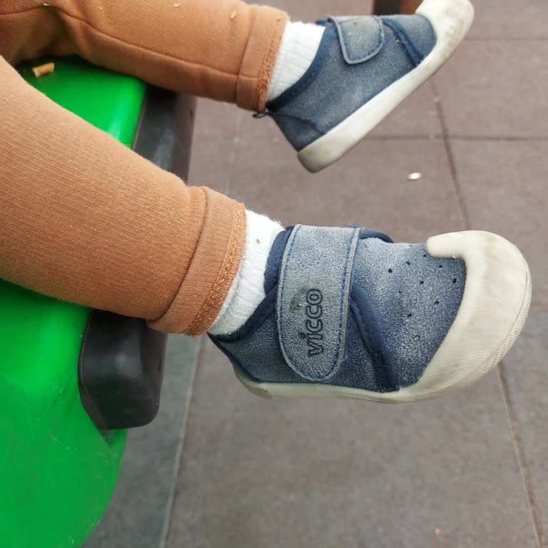 Vicco Ayakkabıda Renk Solması Ve Mağduriyet