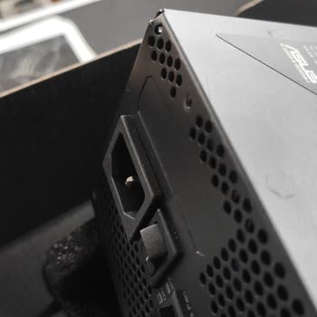 Problema de garantía y producto dañado Asus ROG Strix 550G PSU