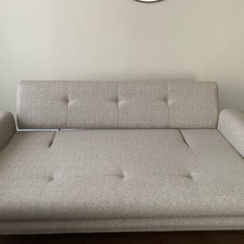 Yanlış Renk Ve Kırık Parçalarla Gelen Koltuk Takımı