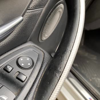 BMW 320i Kapı Kolu Erimesi Ve Yapışkanlık Sorunu