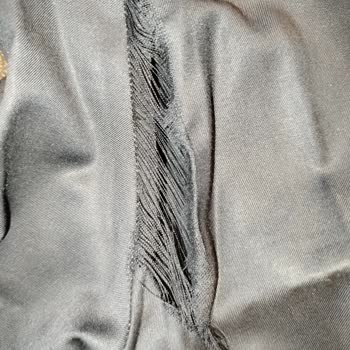 Kaliteli Denilen Takım Elbisenin Hayal Kırıklığı