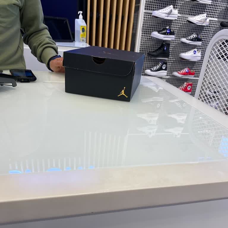 Intersport Dayanıklılık Sorunu Ve İade Talebi Reddedilen Ayakkabı!