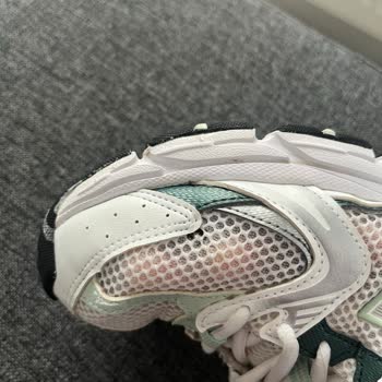 New Balance Ayakkabıda Beklenmedik Aşınma Sorunu