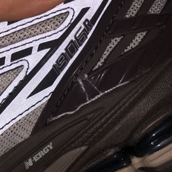 Defolu Ayakkabı Geldi İade İçin Muhatap Yok