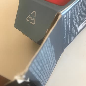 Biotherm, producto recibido en mal estado, solicito reembolso