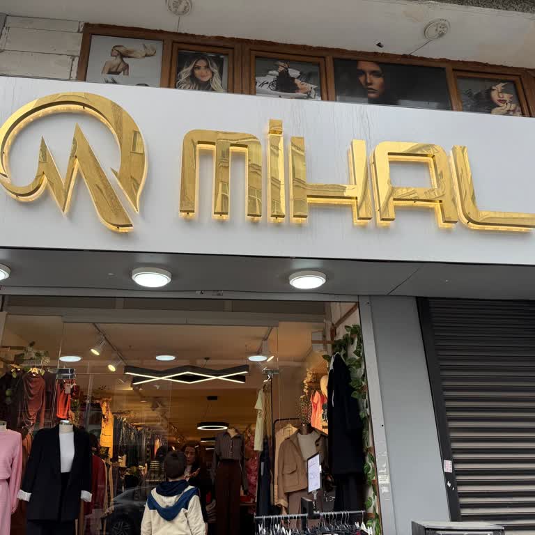 Moda Mihal Müşteriye Kaba Üslup