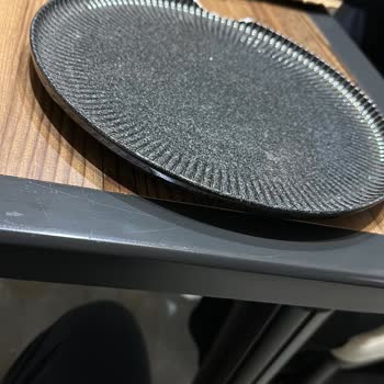 Kırık Tabak Ve Ulaşılmaz Müşteri Hizmetleri