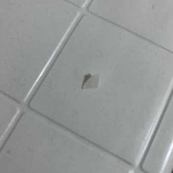 Tavuk Burgerde Tehlikeli Plastik Parça