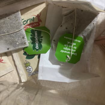 Çay Paketlerinde Kurt Şoku