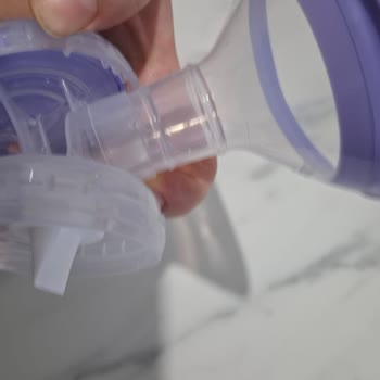 Lansinoh Göğüs Pompası: Zayıf Çekim Ve Kalitesiz Malzeme Sorunu