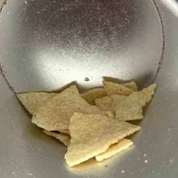 Cips Paketinde İstenmeyen Sürpriz