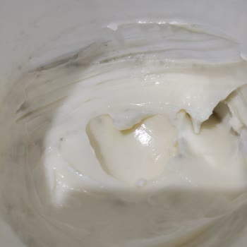 Tereyağı Değil, Margarin Gibi!