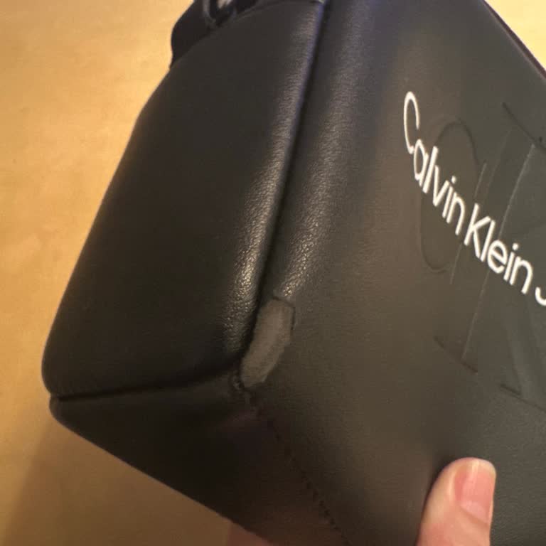 Calvin Klein Çantamın Soyulma Sorunu Ve İade Talebi