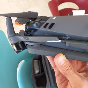 DJI Mavic 3 Pro'nun Gizemli İnişi Ve Servis Şoku
