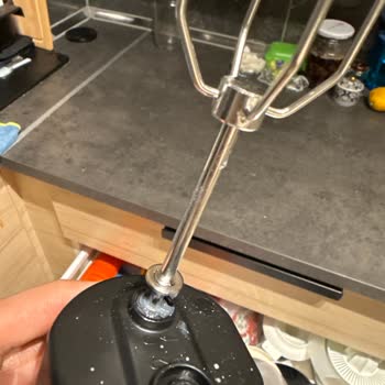 Ürünün Kalitesiz Malzemesi Ve Yetersiz Servis Ağı