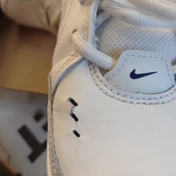 Nike Air Monarch Ayakkabıda Sürekli Sorunlar