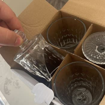 Kırık Gelen Siparişler Ve Ulaşılamayan Müşteri Hizmetleri
