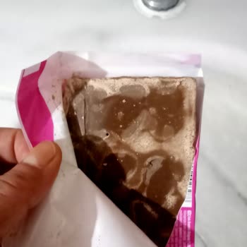 Ülker Çikolatalarında Hayal Kırıklığı: Bozuk Ürün Deneyimi