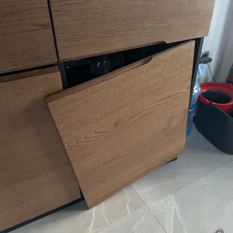 IKEA Montaj Hatası: Güvenlik Tehlikesi Yaratan Mobilya