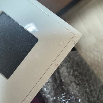 Kırık Gelen Far Paleti Ve Yanıt Alamama Sorunu