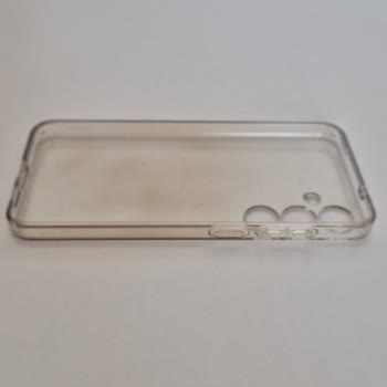 I Bought a Spigen Clear Case for My S24+ but It Turned Yellow Quickly Despite Claims