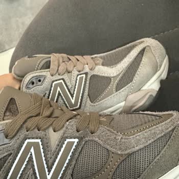 Stepstoretr Yanlış Ürün Renkleri Ve Yetersiz Müşteri Hizmeti!