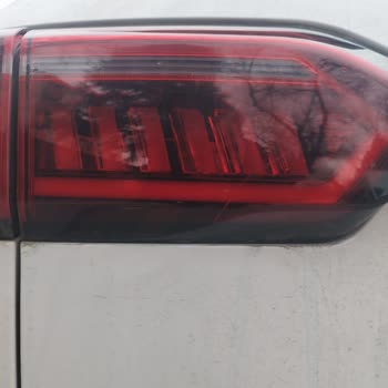 Garanti Kapsamı Dışında Bırakılan Stop Lambası Çatlağı