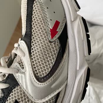 New Balance Ayakkabıda Tekrarlayan Açılma Sorunu