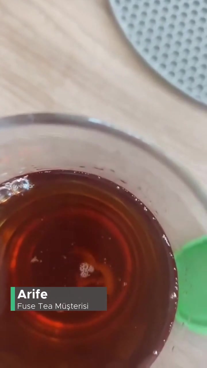 Fuse Tea Mangolu İçeceğin İçinden İpliksi Sümüksü Bir Şey Çıktı! videonun kapak resmi