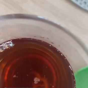 Fuse Tea Mangolu İçeceğin İçinden İpliksi Sümüksü Bir Şey Çıktı!