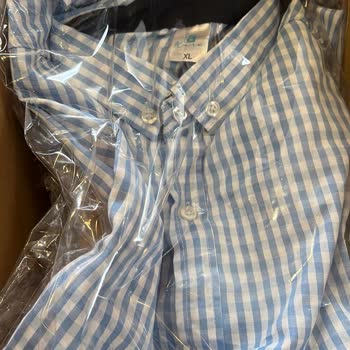 @Leonpremiumm Yanlış Ürün Ve İletişimsizlik: Leonpremiumm'un Hayal Kırıklığı