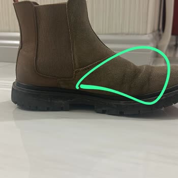 Calvin Klein Bot Renk Değişimi Sorunu