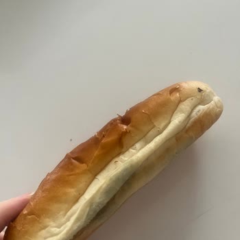 Son Kullanma Tarihi Geçmemiş Sandviç Ekmeğinde Küf Şoku