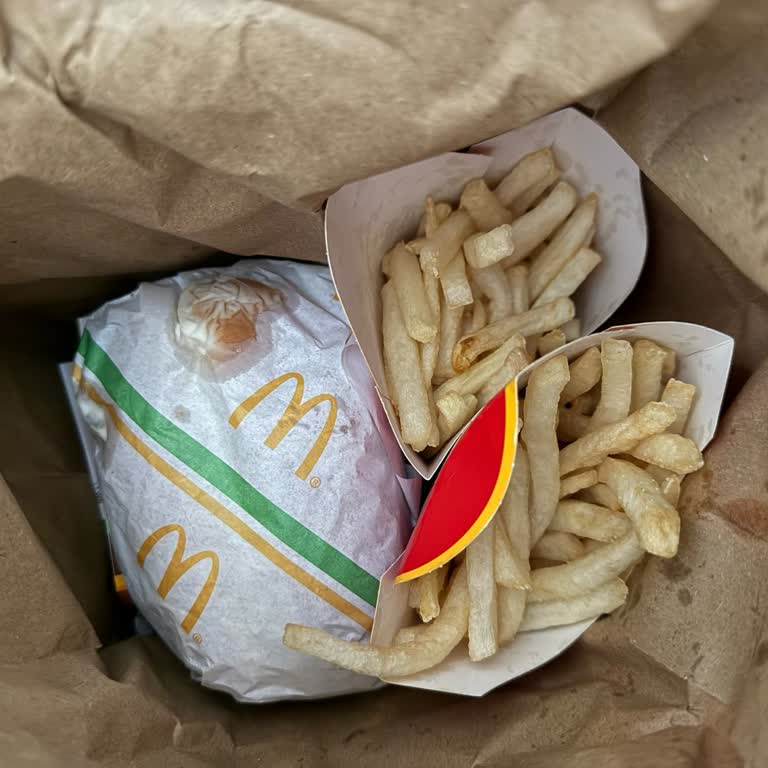 Yemeksepeti Siparişimde Soğuk Yemek Ve Yetersiz İade