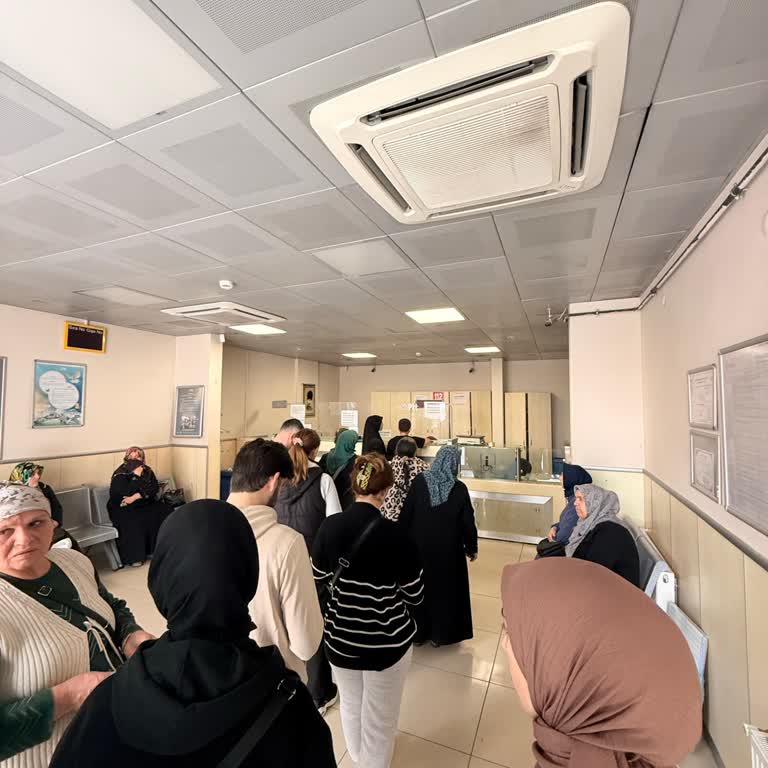 PTT Kargo Şubesinde Yetersiz Personel Sorunu