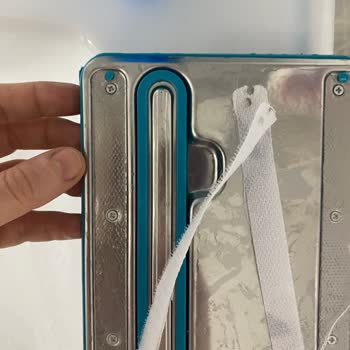 Aqua Plus Yer Silme Aparatında Yapışkan Sorunu