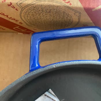 I Received Rusty Lava Pots and Pans from Amazon and Got No Real Support