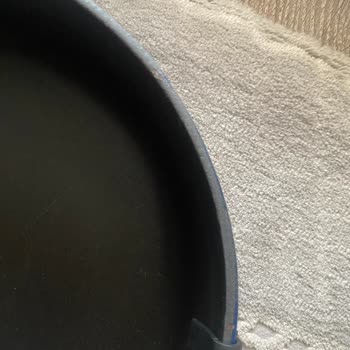 I Received Rusty Lava Pots and Pans from Amazon and Got No Real Support