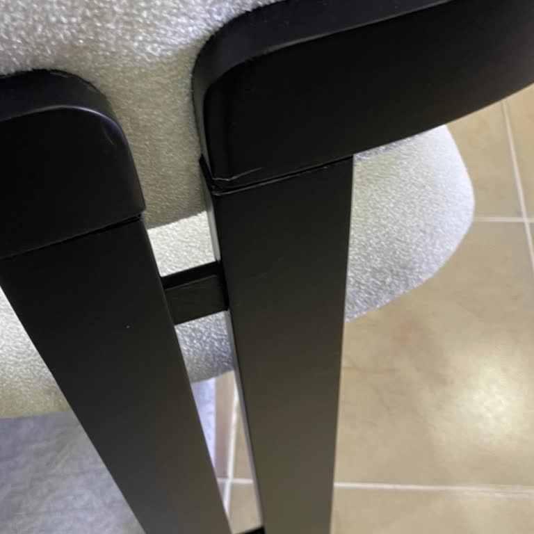 Teşhir Ürün Ve Kötü Müşteri Hizmeti